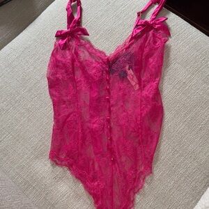 VS Archives the Triangle Teddy